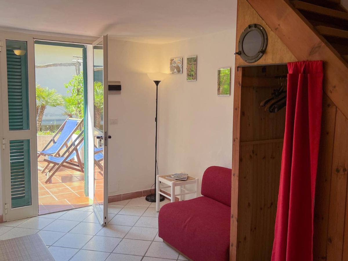Azienda Agricola Sapereta Porto Azzurro Exteriör bild