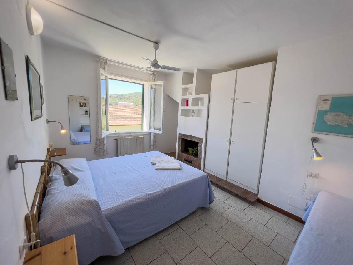 Azienda Agricola Sapereta Porto Azzurro Exteriör bild
