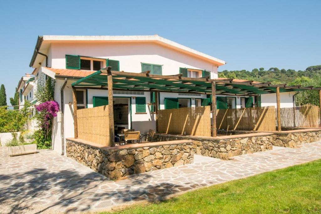 Azienda Agricola Sapereta Porto Azzurro Exteriör bild