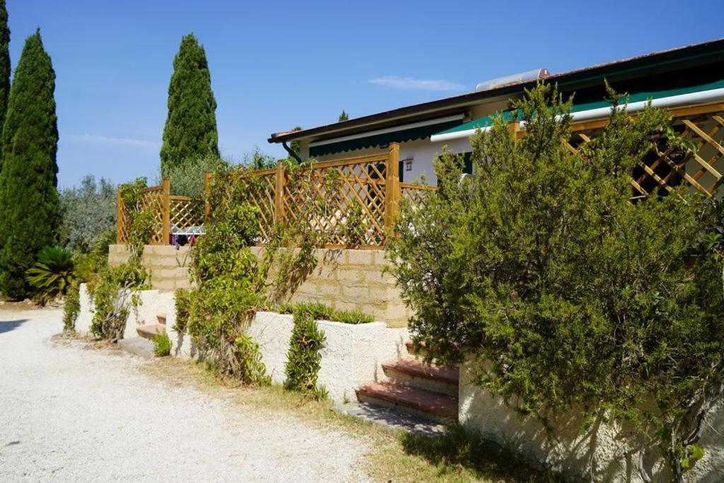Azienda Agricola Sapereta Porto Azzurro Exteriör bild